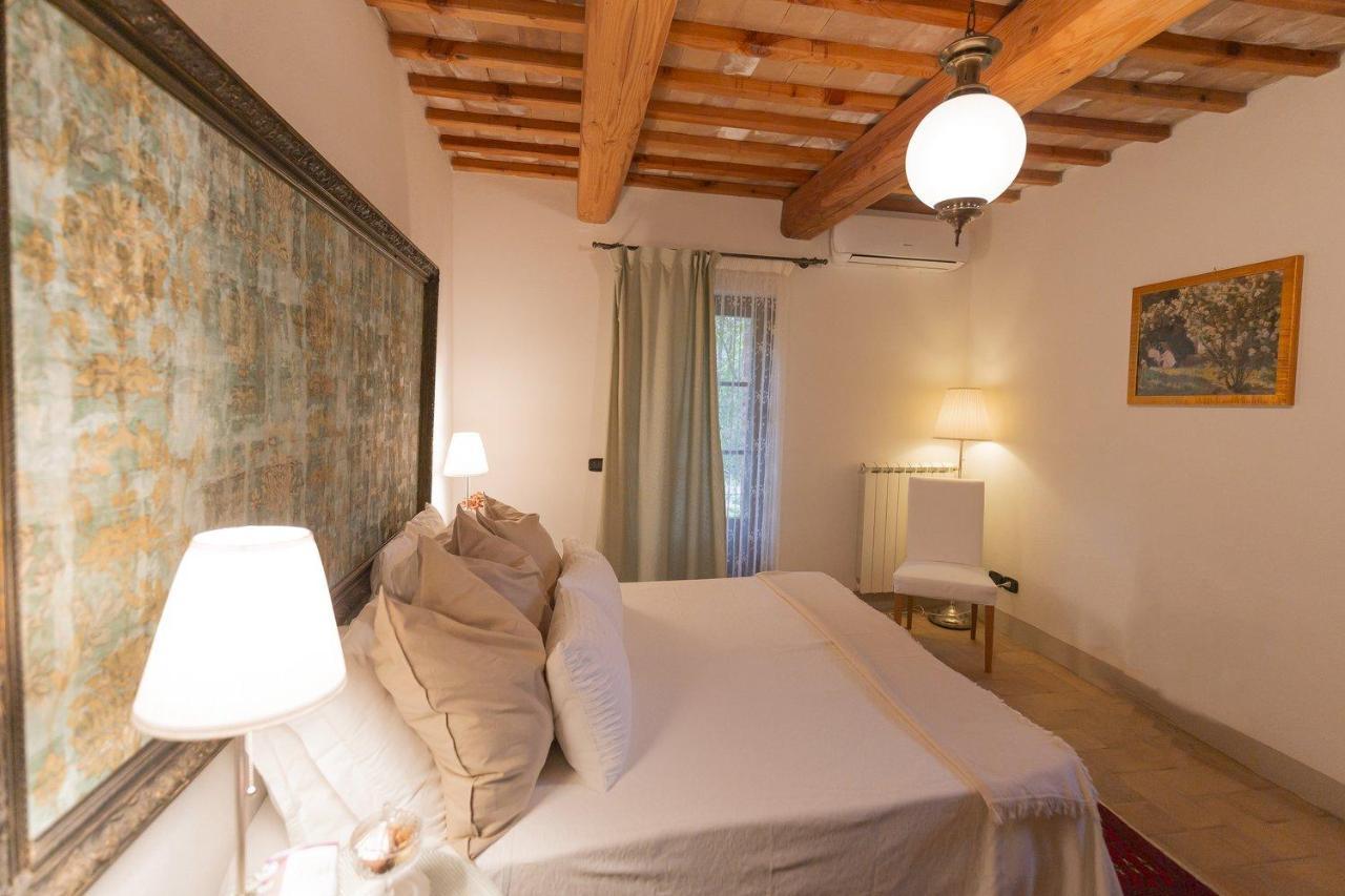 Agriturismo Borgo Di Campagna Il Tesoro Torre Alfina Exterior photo